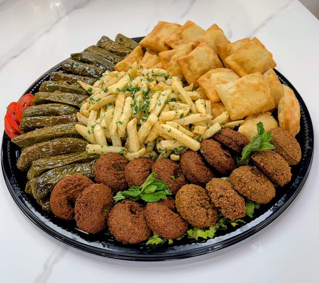 Vegetarian Tray (Serves 8-10).